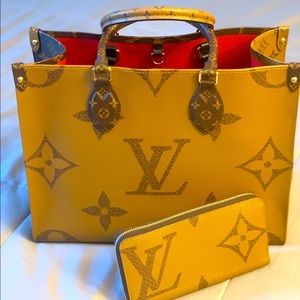 Louis Vuitton OnTheGo MM Bag!
